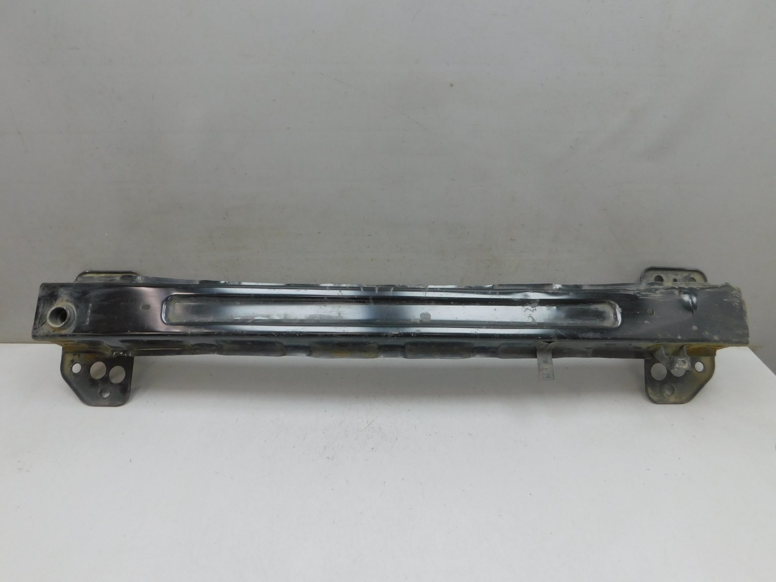 Усилитель переднего бампера Hyundai Creta 2021>