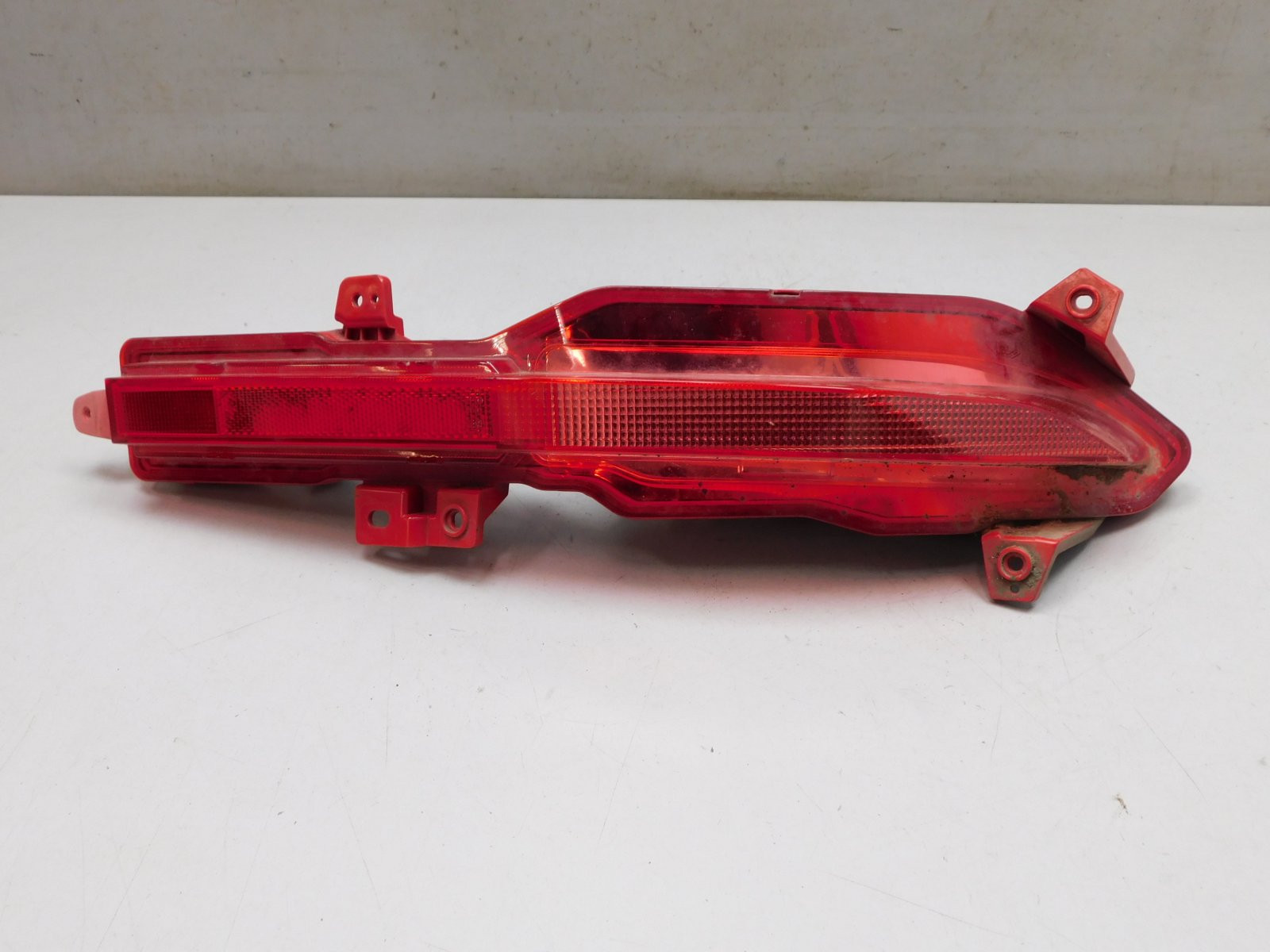 Фонарь задний в бампер правый Hyundai Santa Fe (TM) 2018>