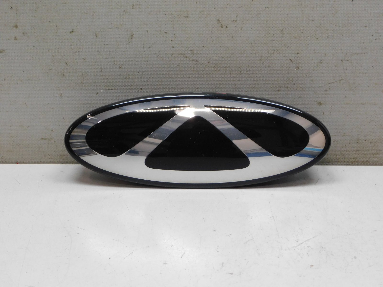 Эмблема Chery Tiggo 8 Pro Max 2022>