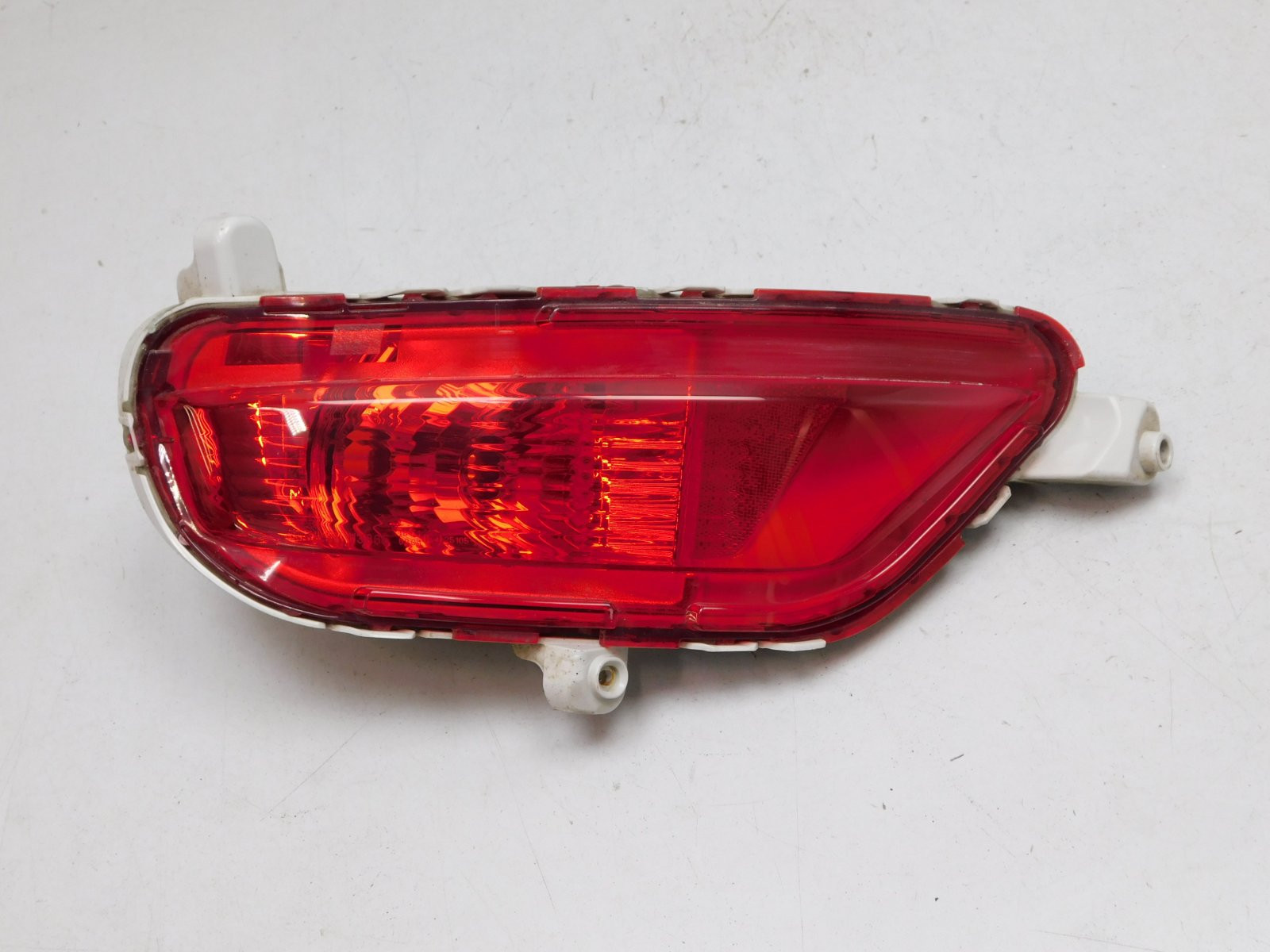 Фонарь задний в бампер левый Mazda CX 5 2017>