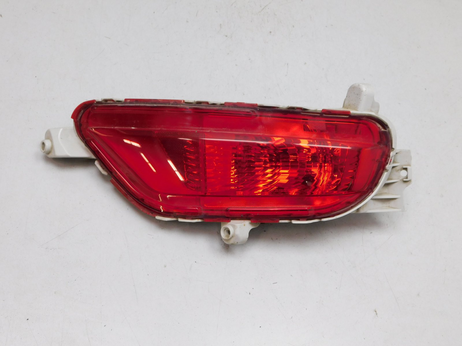 Фонарь задний в бампер правый Mazda CX 5 2017>